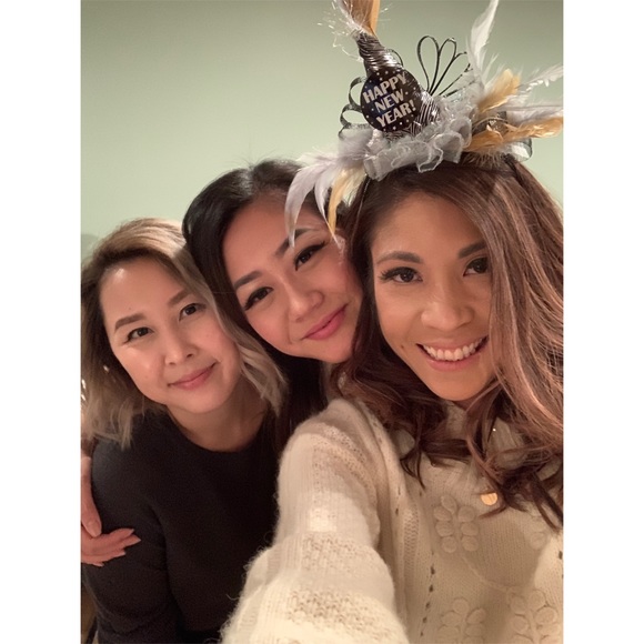 ❤︎ Meet Your Posher ❤︎ - Picture 9 of 9